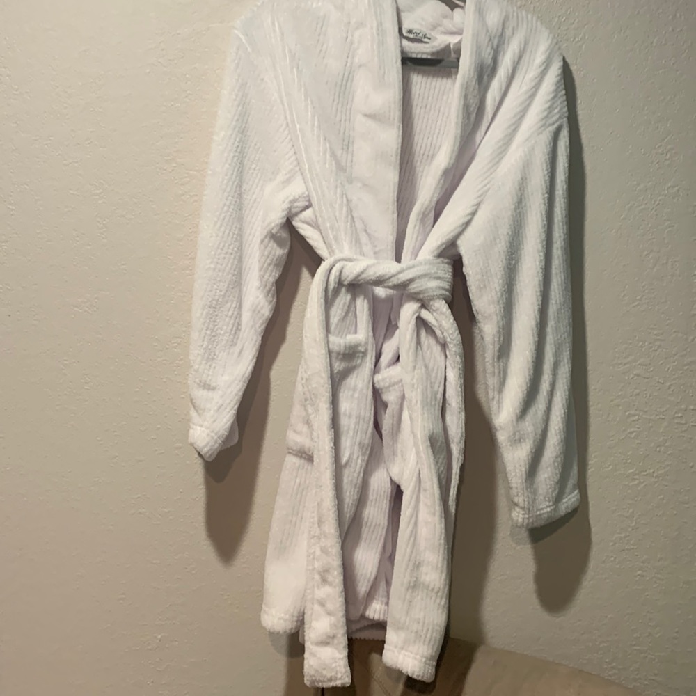 Spa/hotel robe / medium-large